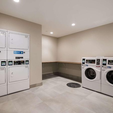Everhome Suites Corona Zewnętrze zdjęcie