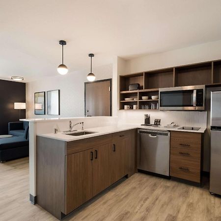 Everhome Suites Corona Zewnętrze zdjęcie