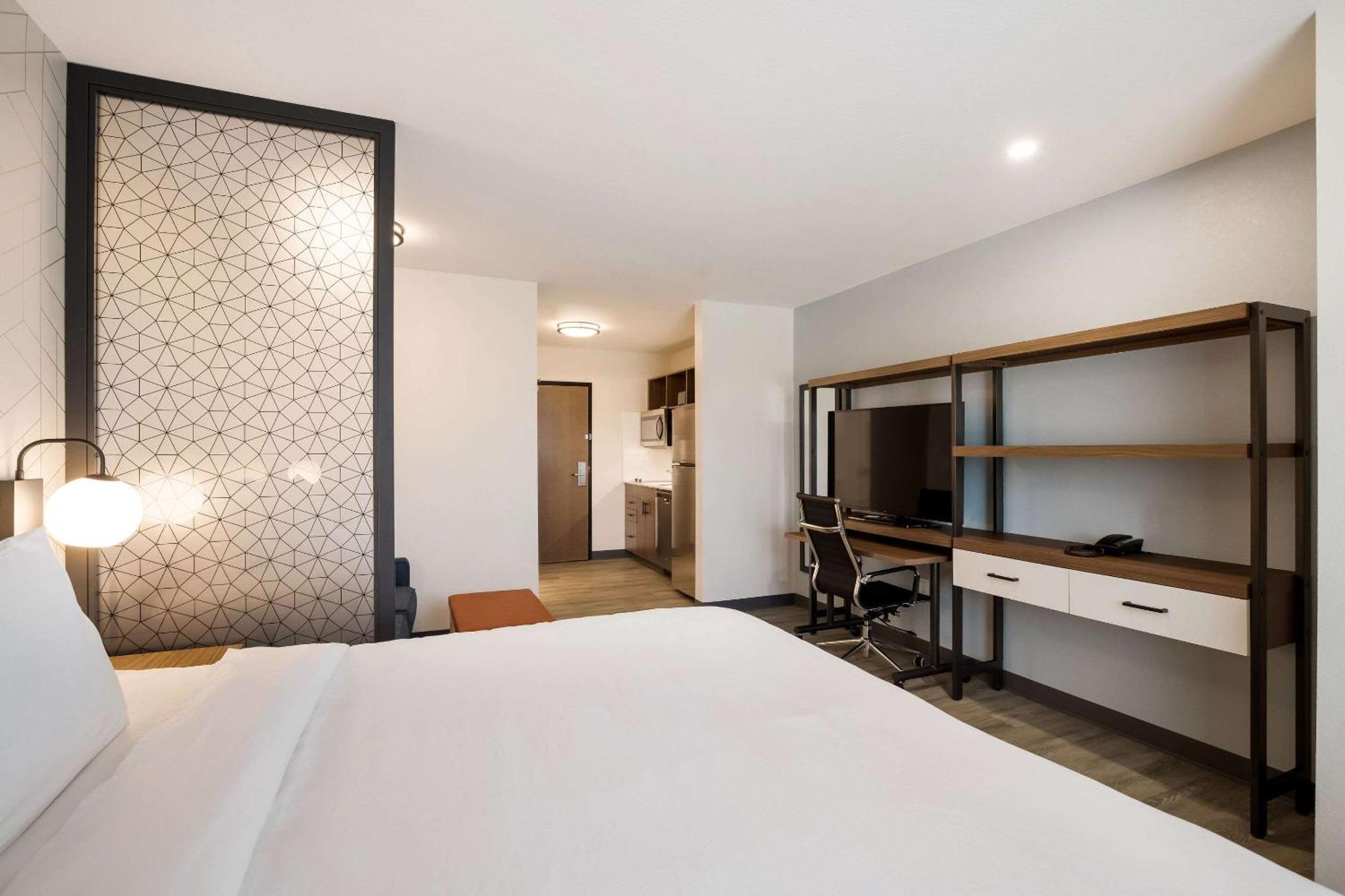 Everhome Suites Corona Zewnętrze zdjęcie