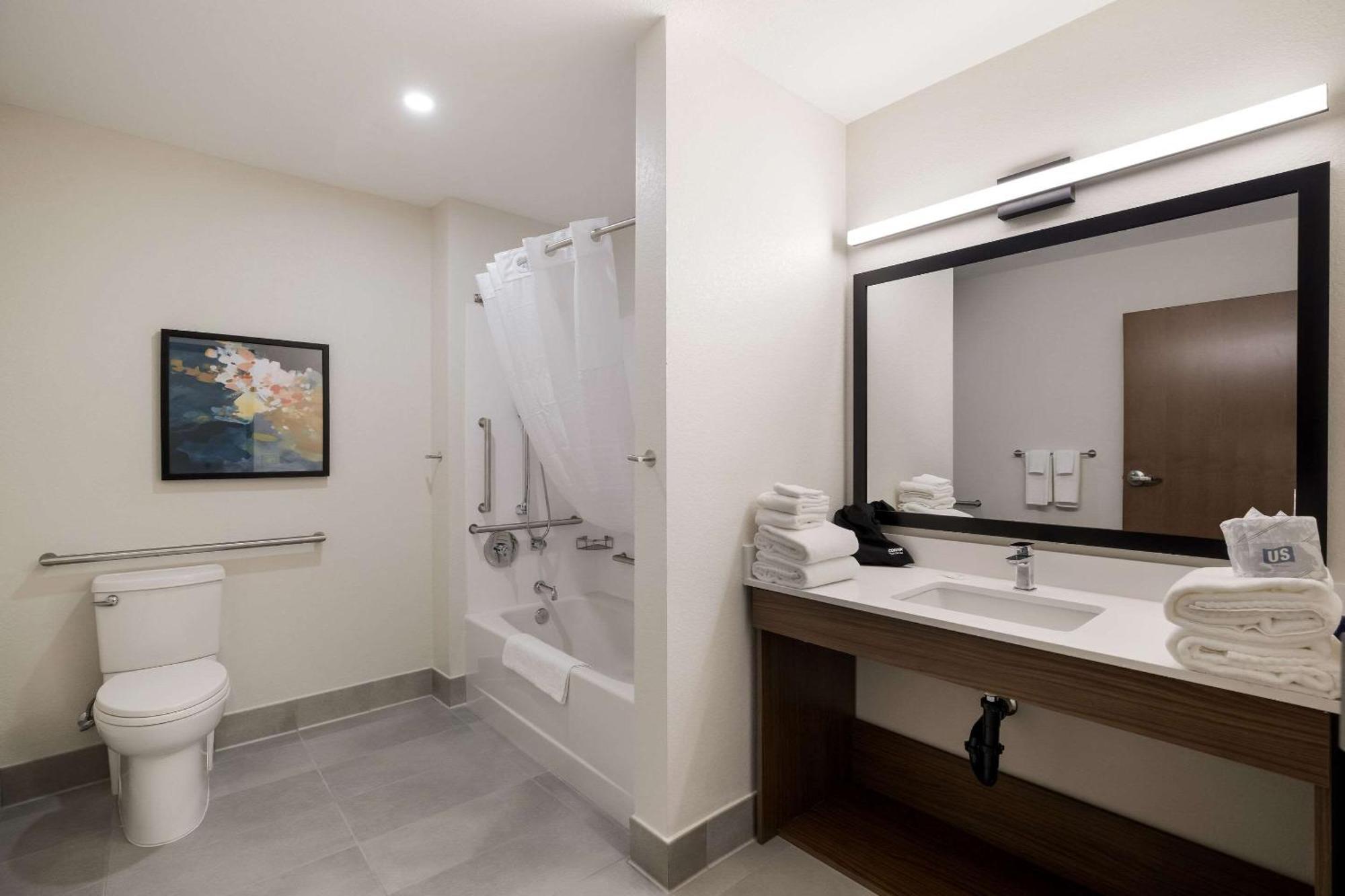 Everhome Suites Corona Zewnętrze zdjęcie