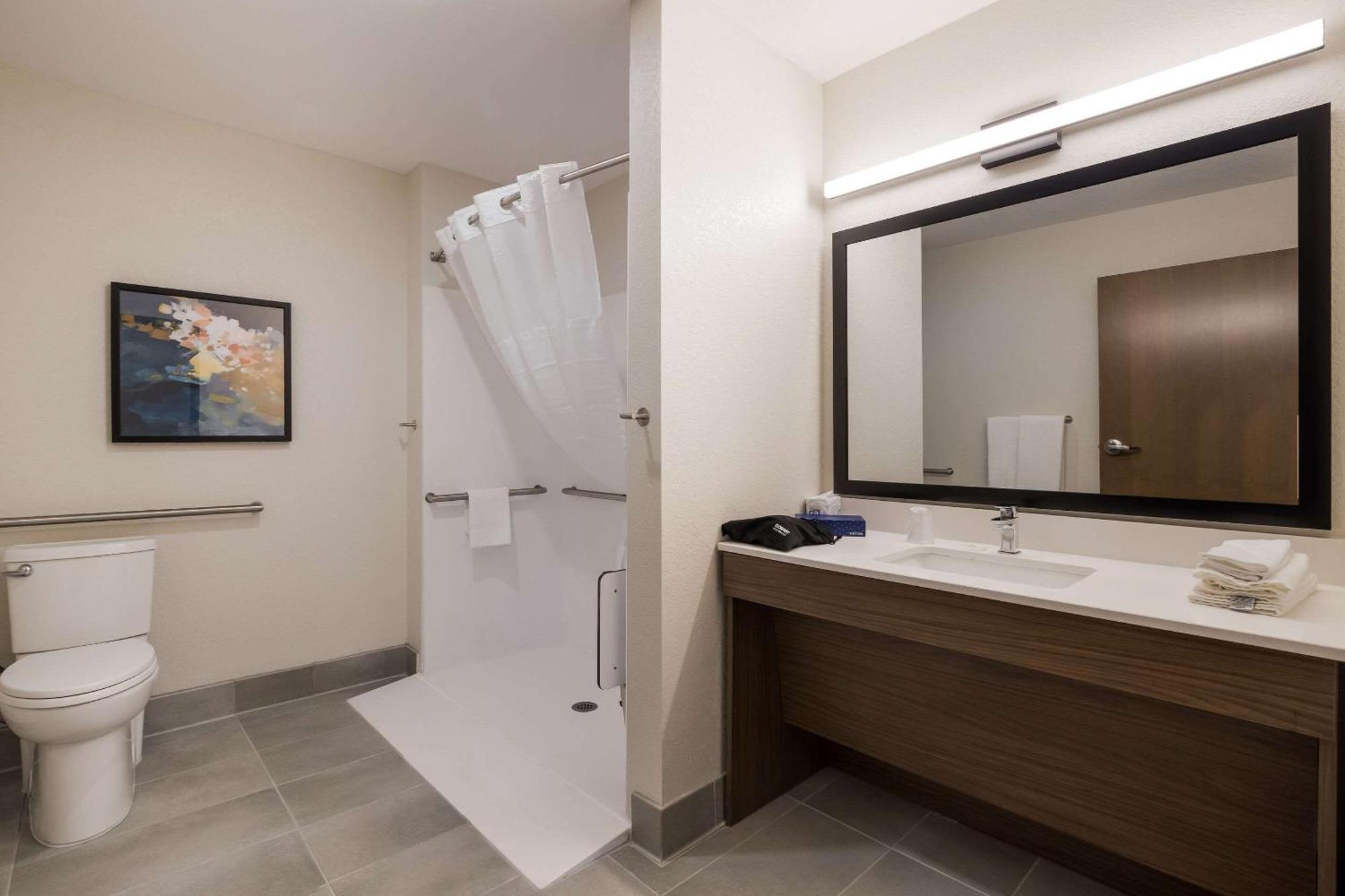Everhome Suites Corona Zewnętrze zdjęcie